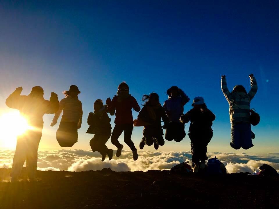 魔法の質問で、あなたの中にあるこたえを引き出します しつもんで、あなたのピンチをチャンスに変えるお手伝いします。 イメージ1