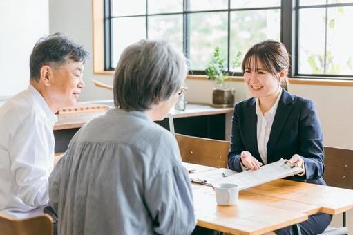転職活動・キャリアについて相談を丁寧にお聞きします 現役採用担当＆キャリコンが親身に、優しく相談をお聞きします！ イメージ1
