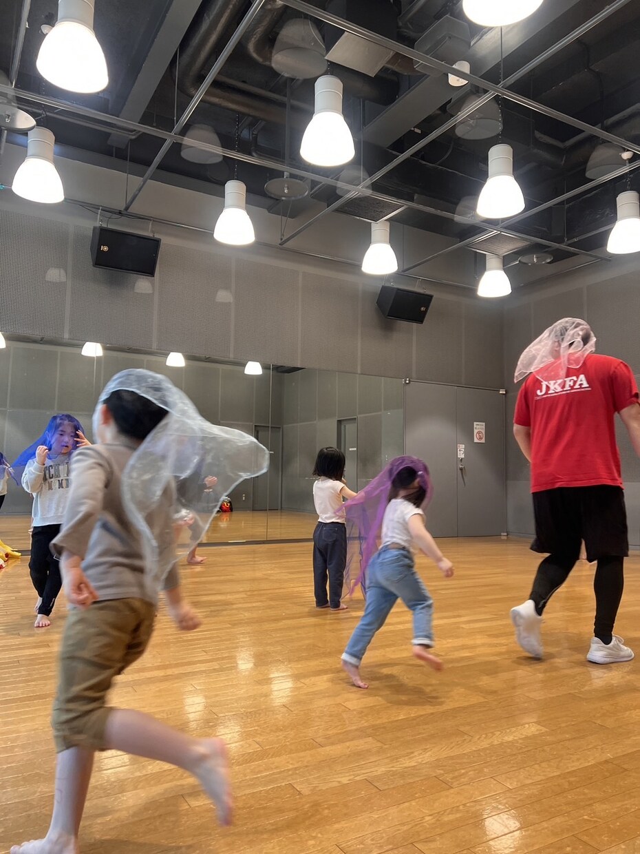 楽しい親子体操を教えます。ます 親子のスキンシップ&コミュニケーション親子の絆を深める イメージ1