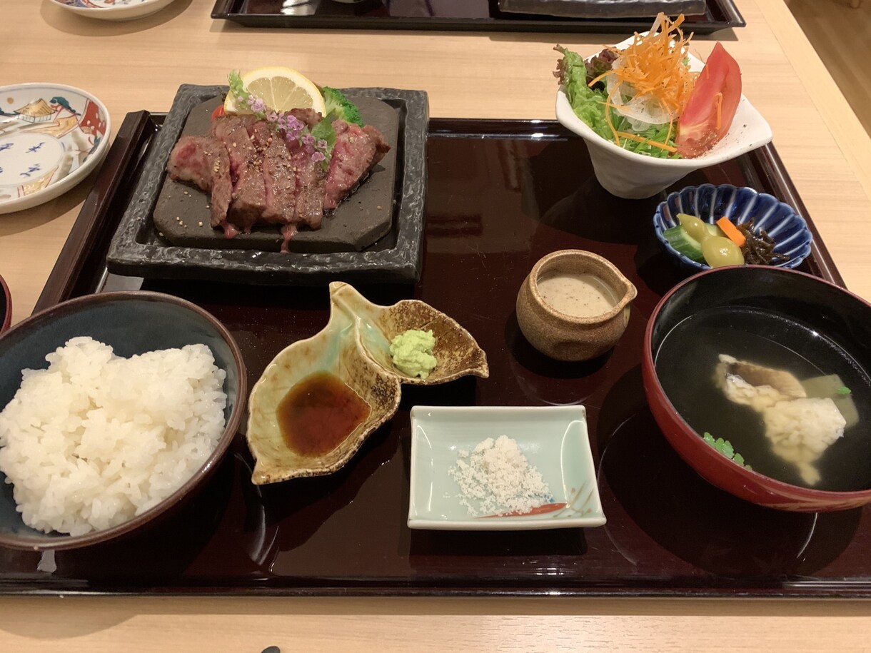 京都のグルメ情報、観光情報提供致します 京都に来られる際の参考になればと思っております。 イメージ1