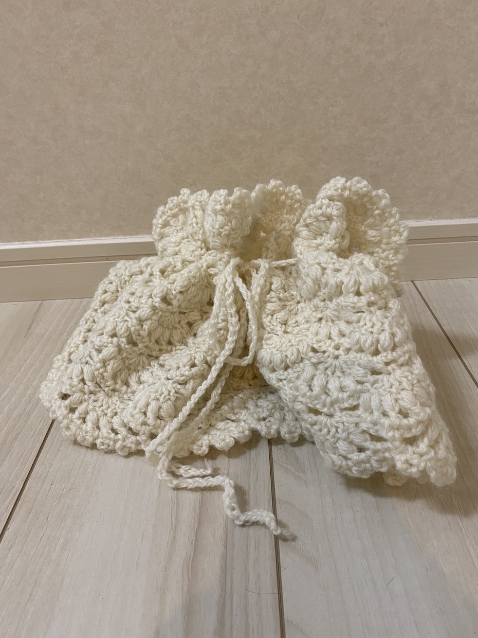 毛糸や布を使ったバックやポーチを作ります なるべくイメージに合った品物を作りたいと思います！ イメージ2
