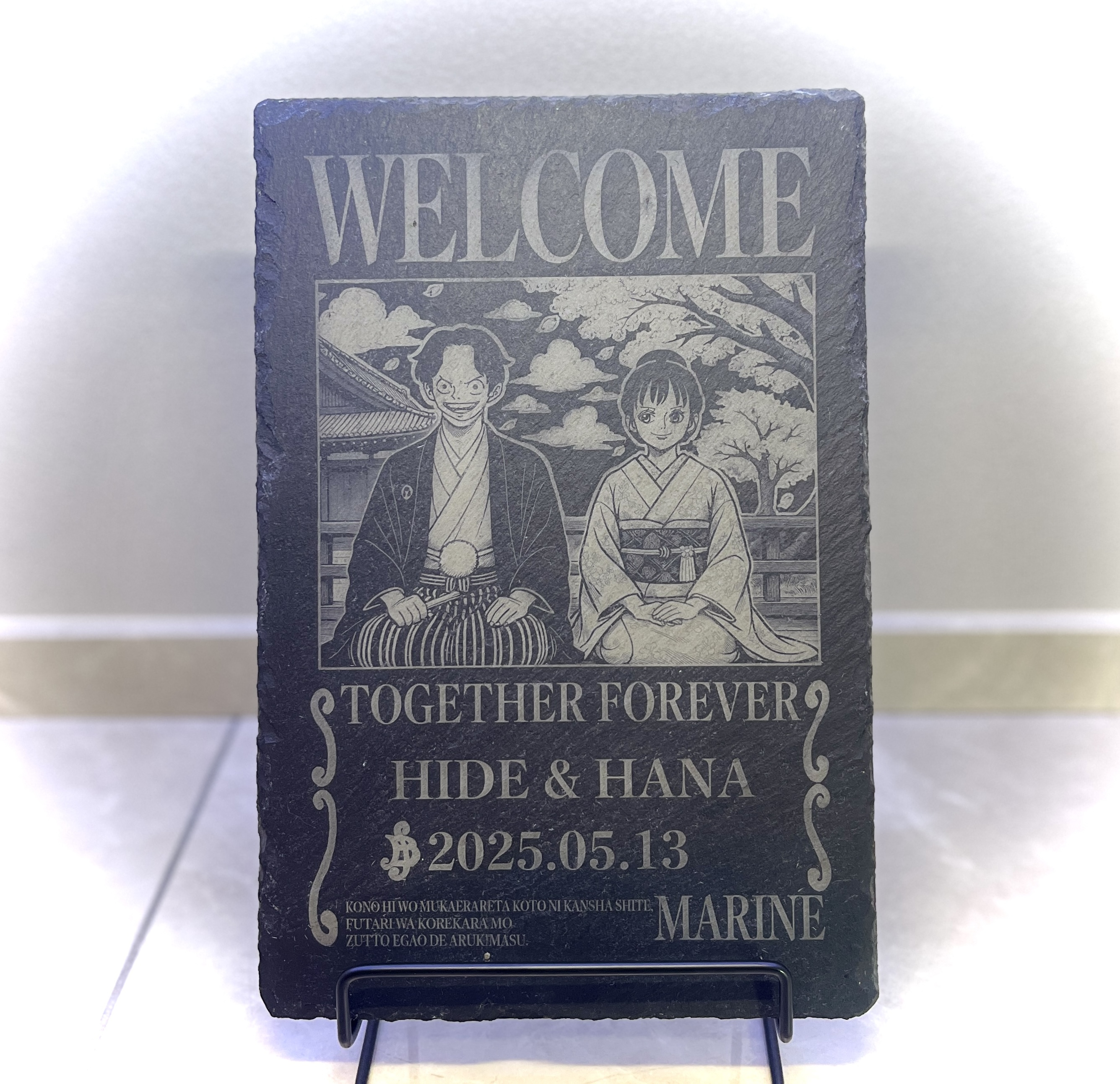 石材でワンピース風ウェルカムボードを作成します 飾った後はお皿としても使え、日常に思い出を残せます。 イメージ1