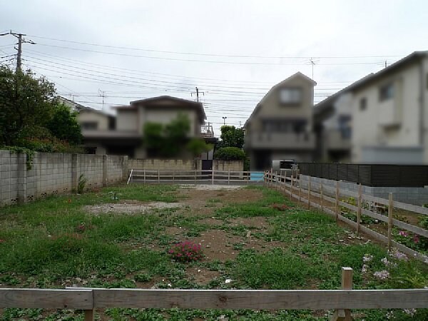 土地探しから建築の相談、セカンドオピニオンをします 不動産チラシの内容のセカンドオピニオンをします。 イメージ1