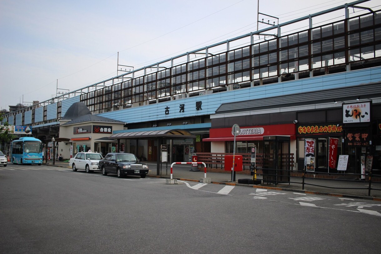 昔住んでた街の写真を撮ってきます 東京都内で、大学時代、お仕事で住んでた街を撮りに行きます。 イメージ5