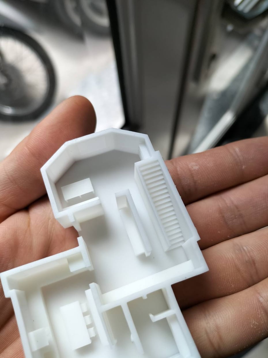 ベトナムの3Dプリンタ工場で出力代行いたします 業務用3Dプリンタ工場で個人ではできない出力も請負います イメージ4