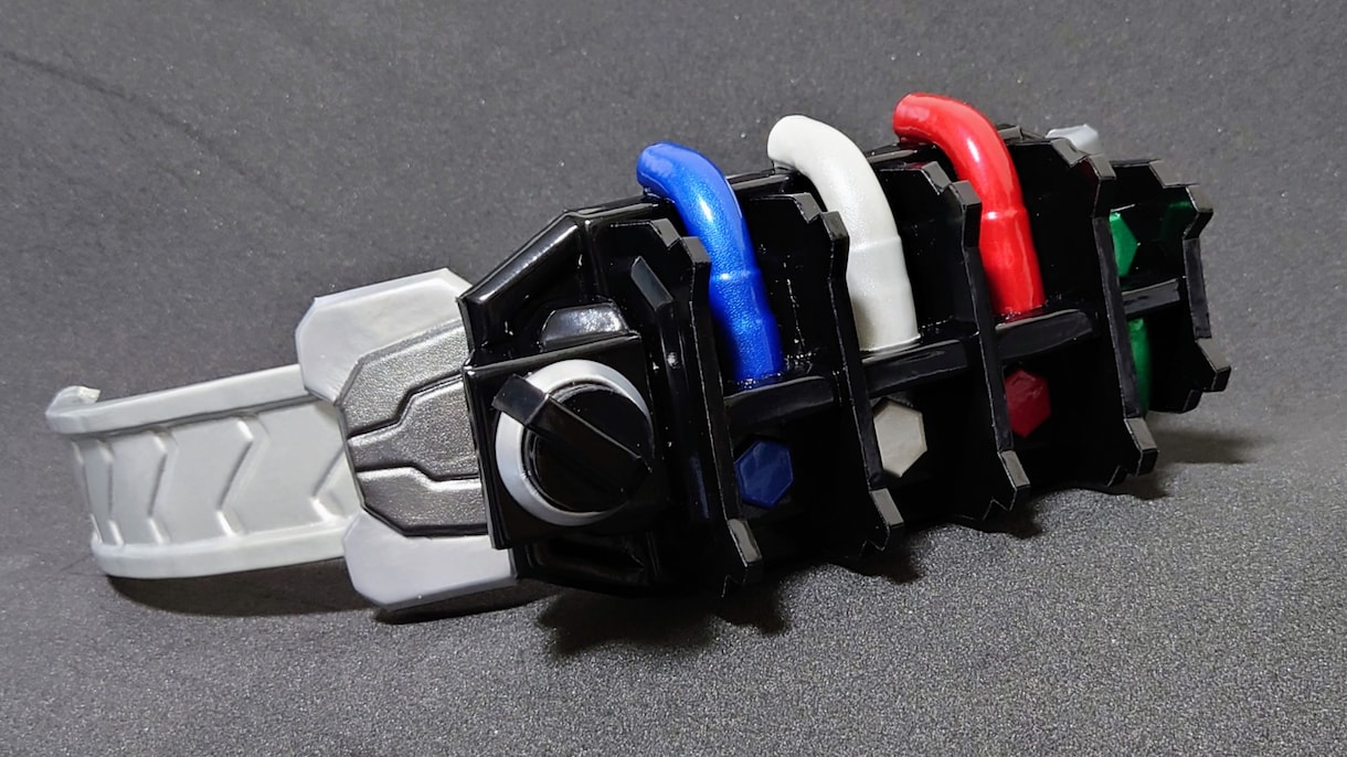 コスプレ用小物、舞台用小物など制作します ご当地ヒーローの制作実績多数のデザイナーが装飾等を制作します イメージ2