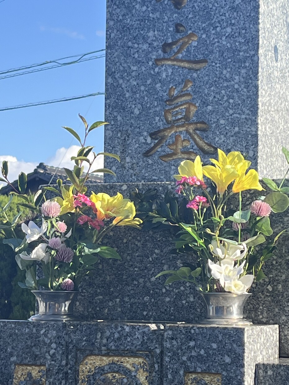 九州のお墓参り代行を心を込めて致します お墓が遠くても、大切なご先祖さまへ感謝を届けたい方へ イメージ1