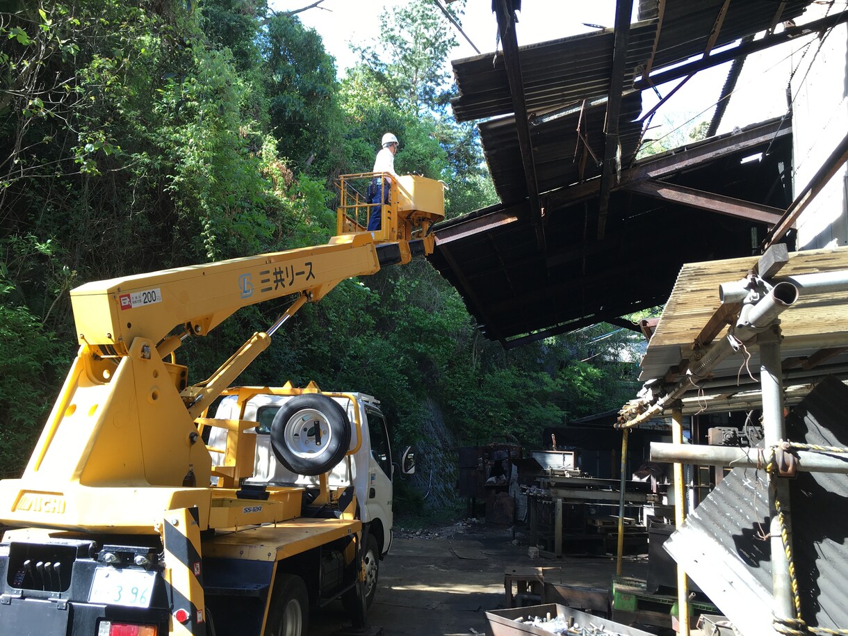 雨漏りでお困りの方に的確なアドバイス致します 止まらない雨漏りにお困りの方や業者さんにオススメです。 イメージ3