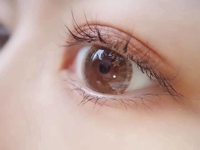 二重になりやすい方法を教えます 理想の二重になるようにサポートさせていただきます！ イメージ1