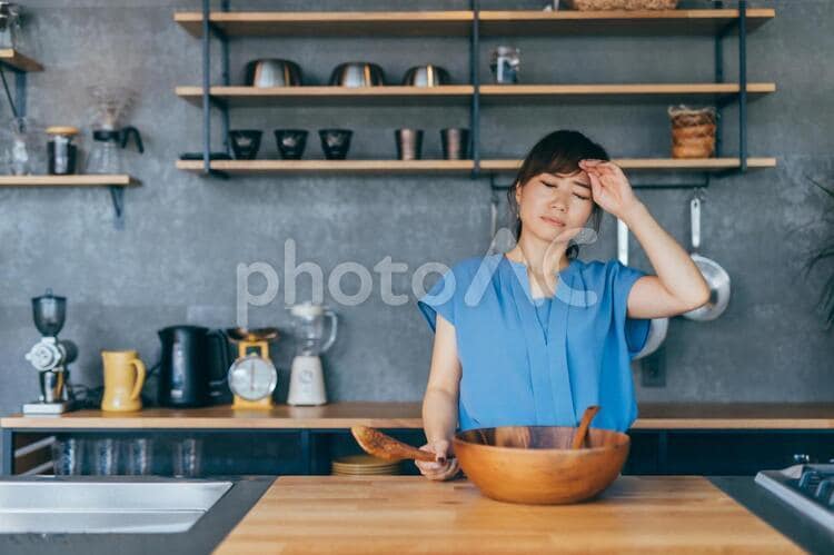 更年期障害の辛さお聞きします もしかして更年期？今までと違う辛さを薬剤師に話しませんか？ イメージ1