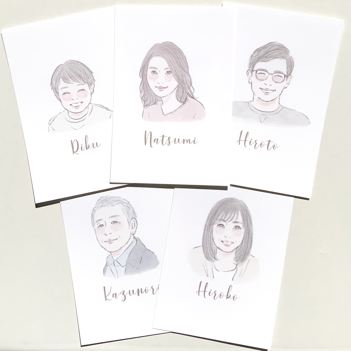 結婚式の似顔絵席札をお作りします お写真をもとに一人ひとり丁寧にお描きします イメージ5