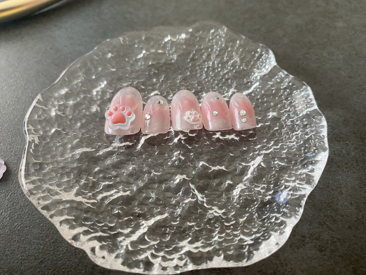 ネイルチップ作成いたします 可愛いネイルチップお作りします♡パーツの数や場所の変更可能 イメージ2