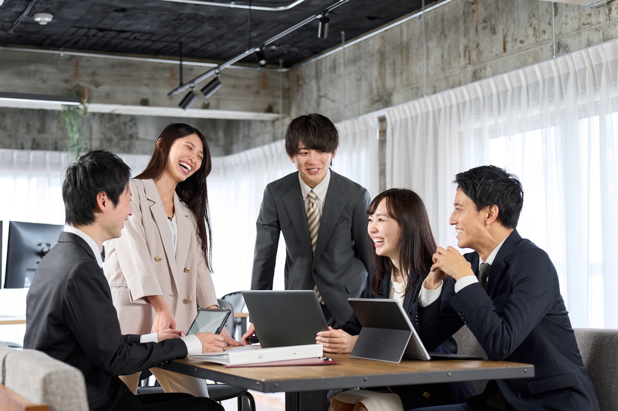 大手実績多数！魅力的な採用・社内風景を撮影します 最短2時間から！上場企業・大手求人サイト本社の撮影実績多数 イメージ8