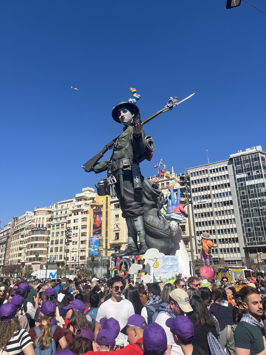 スペインで使われているスペイン語に翻訳します スペインに在住している為、現地人の声を聞きながら翻訳できます イメージ1