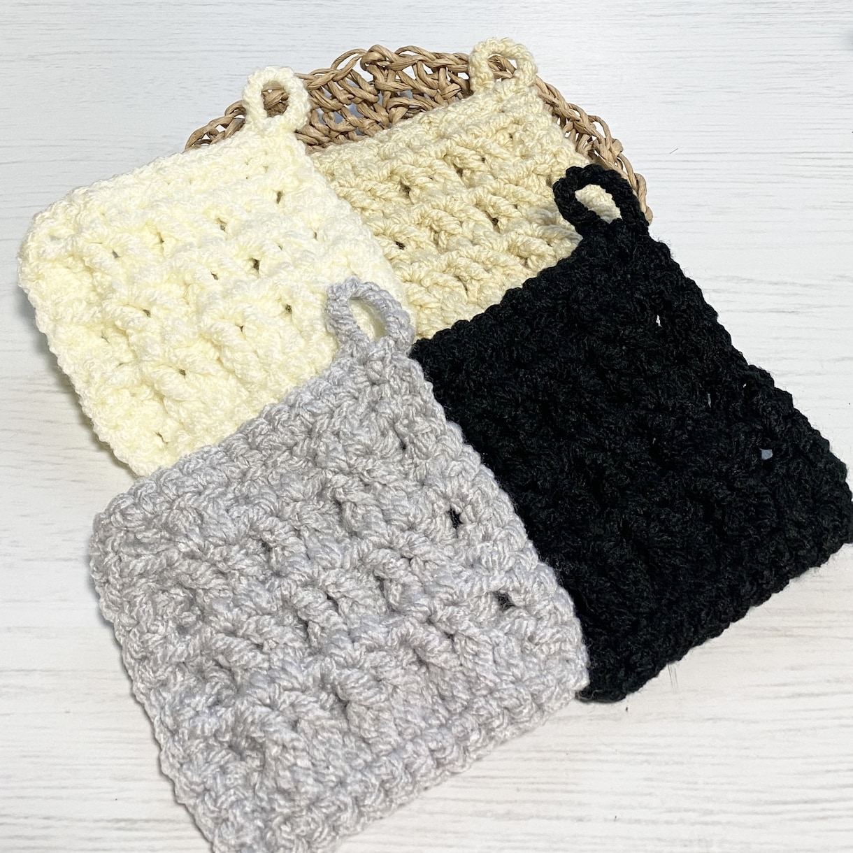 アクリルたわしを編みます 家事に役立つエコたわし　洗剤いらずでパパッと掃除　便利グッズ イメージ3