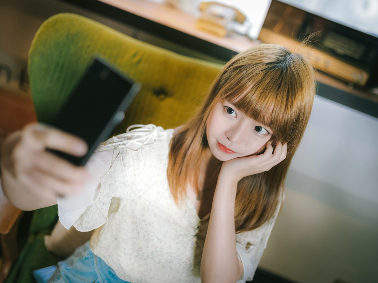 SNS映えする最近流行りの顔にレタッチいたします 自撮り/コスプレ/宣材写真などレタッチをいたします。 イメージ3