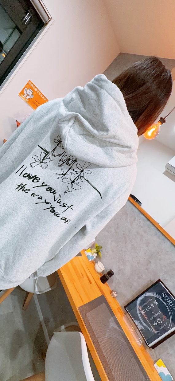 自分の服に貼るだけアイロンプリントシート作成します 自分の好きな服にアイロンですぐに付けれます! イメージ1