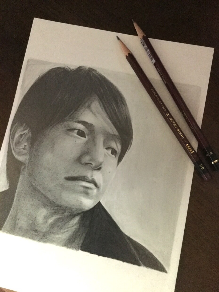 鉛筆で似顔絵描きます お友達や家族に少し変わったプレゼント イメージ2