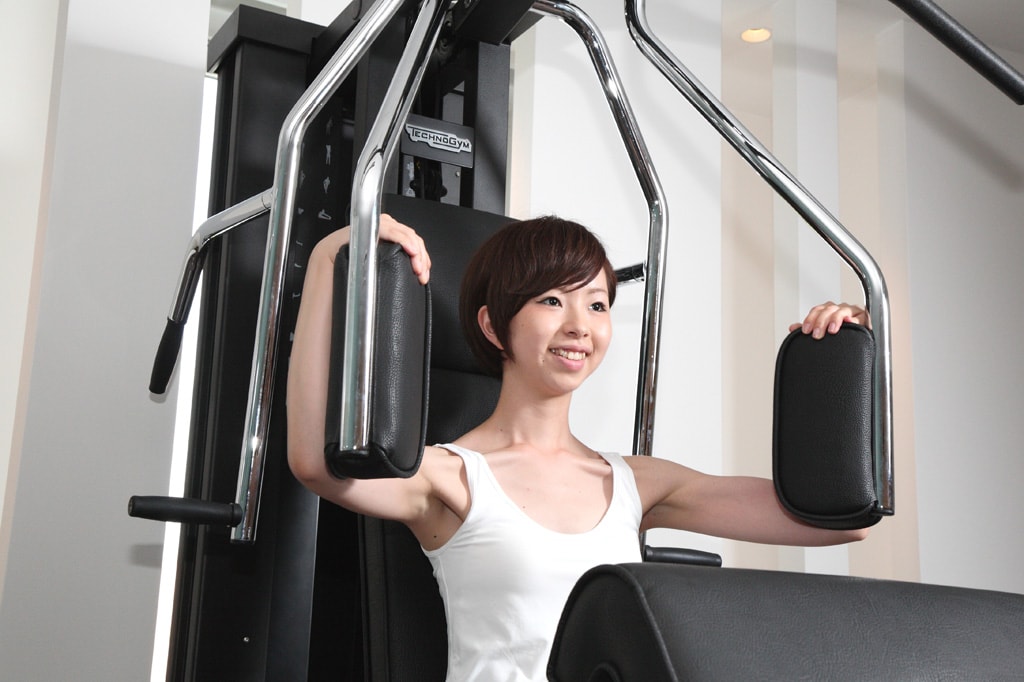 バストの形をキレイにするトレーニング、教えます 見栄えの良いシルエットを手に入れたい方に イメージ2