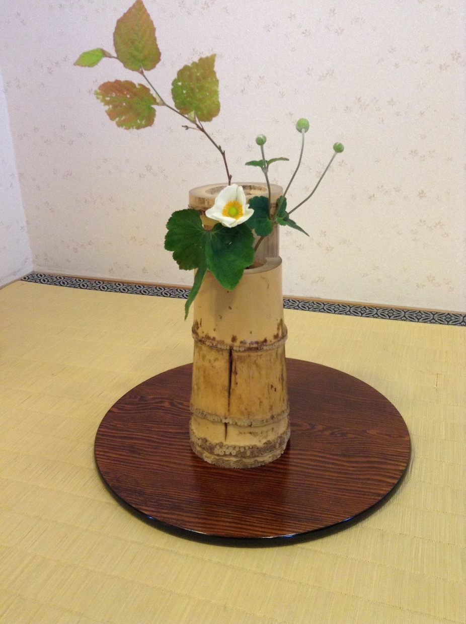 お茶席での基本的なお作法をお伝えします 人気急上昇中のお抹茶・茶道について、表千家講師がお話しします イメージ2