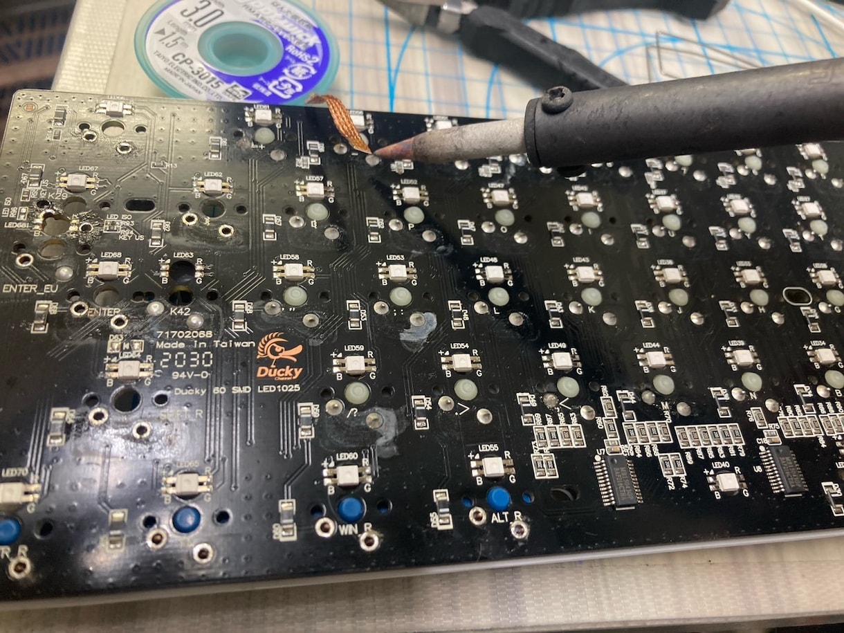 キーボード軸スイッチ(否ホットスワップ)交換します 軸スイッチ(メカニカル)を交換したい方。いかがですか？ イメージ1