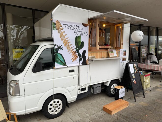 キッチンカー用のタペストリーを作成できます オリジナルのキッチンカー用タペストリーを簡単にお作りできます イメージ3