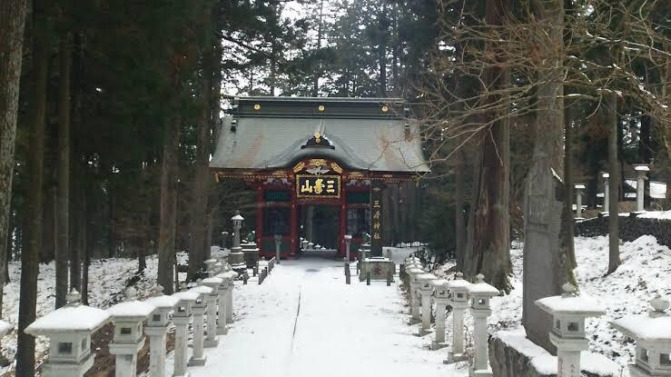 三峰神社等へ神職が代理参拝いたします 関東随一のパワースポットへ貴方の願いをお伝えいたします。 イメージ2