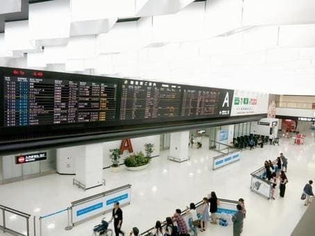 就労ビザの更新承ります 混雑している入管に行きたくない！代わりに手続きします！ イメージ1