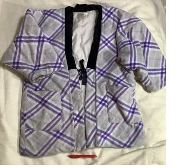 A通常ゆうパックの服をパケポストで梱包テク教えます 差額550円や2枚同包で200円利益＋CD区分オマケ3個付 イメージ2