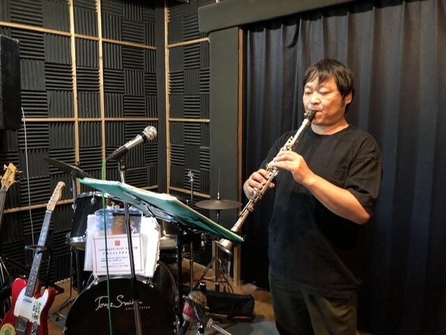 話したい事を楽しく気軽に１分からお待ちしています 元自衛隊音楽隊のクラリネット奏者でした。癒しと評判です。 イメージ6