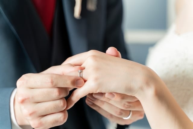 結婚式の見積もりを安くする方法を教えます 結婚式場を決める際に悩まれる金銭問題をサポートします。 イメージ7