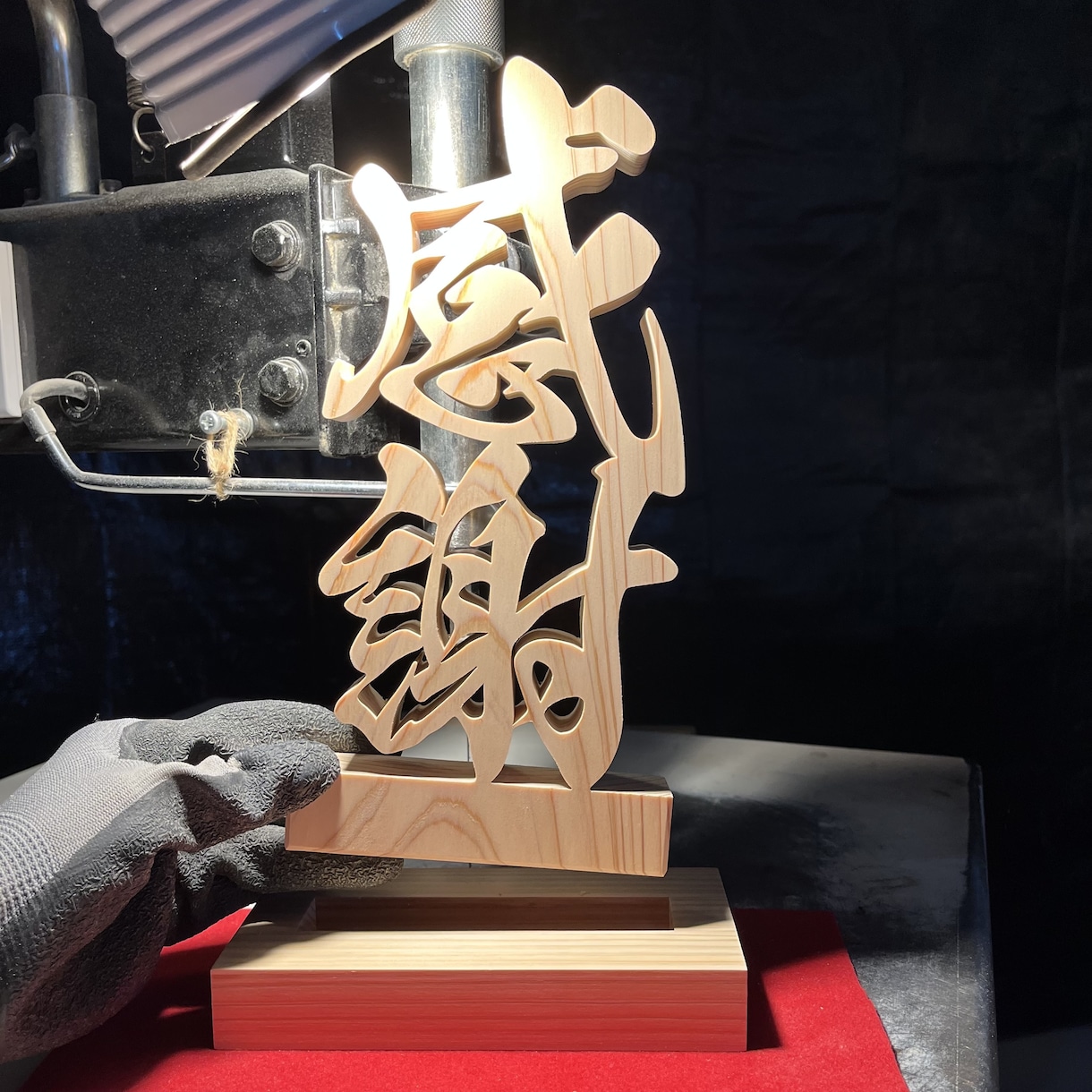 糸鋸で木を切り、希望のものをお作りします 作りたいものを教えてください。 イメージ1