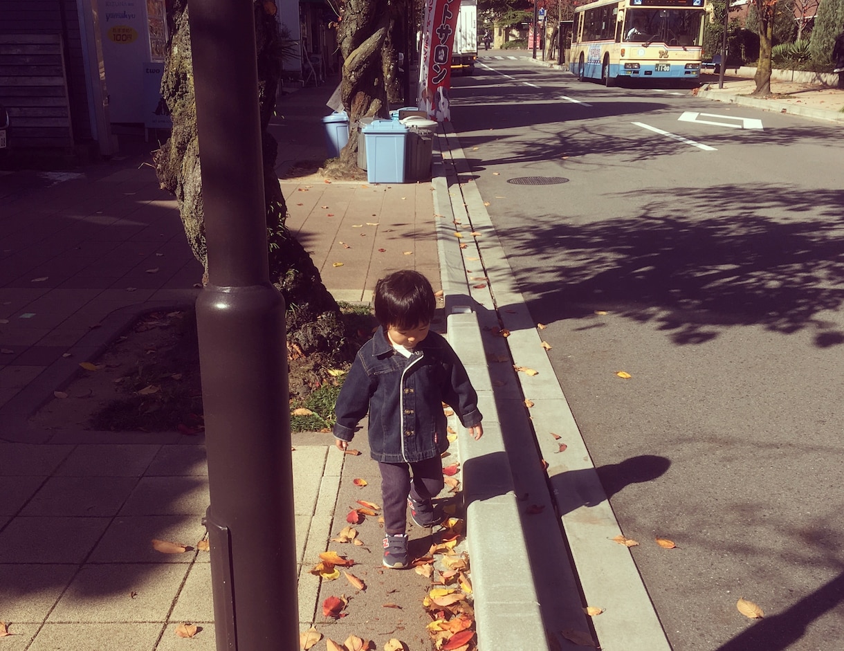 思い出の写真をイメージにBGMを制作します 素敵な1枚もスマホに入りっぱなしではもったいない！ イメージ1