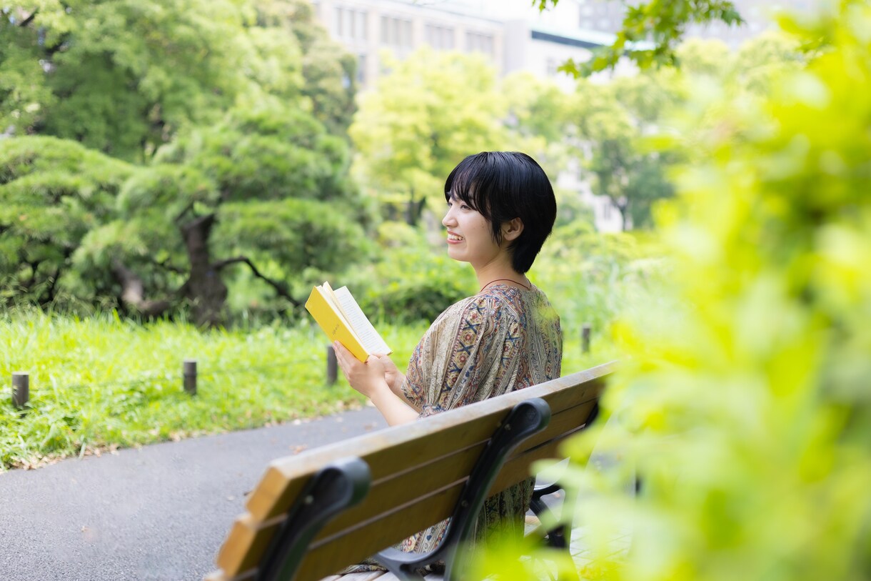 朝ヨガと瞑想で心と身体を整える習慣づくりをします 仕事もプライベートも心地良い朝から始める自分メンテナンス。 イメージ4