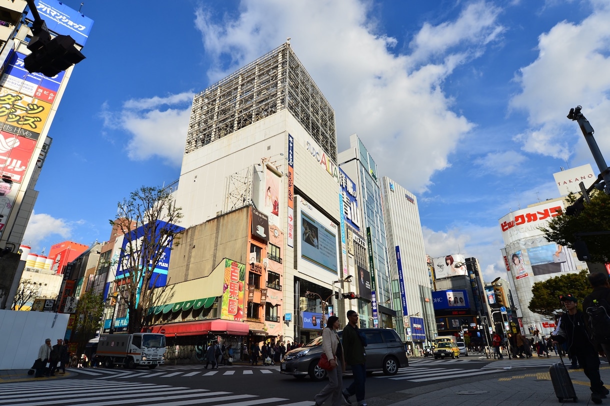 新宿の写真を撮りに行きます 新宿の風景や街並みをデジタル一眼レフで撮影しに行きます。 イメージ1