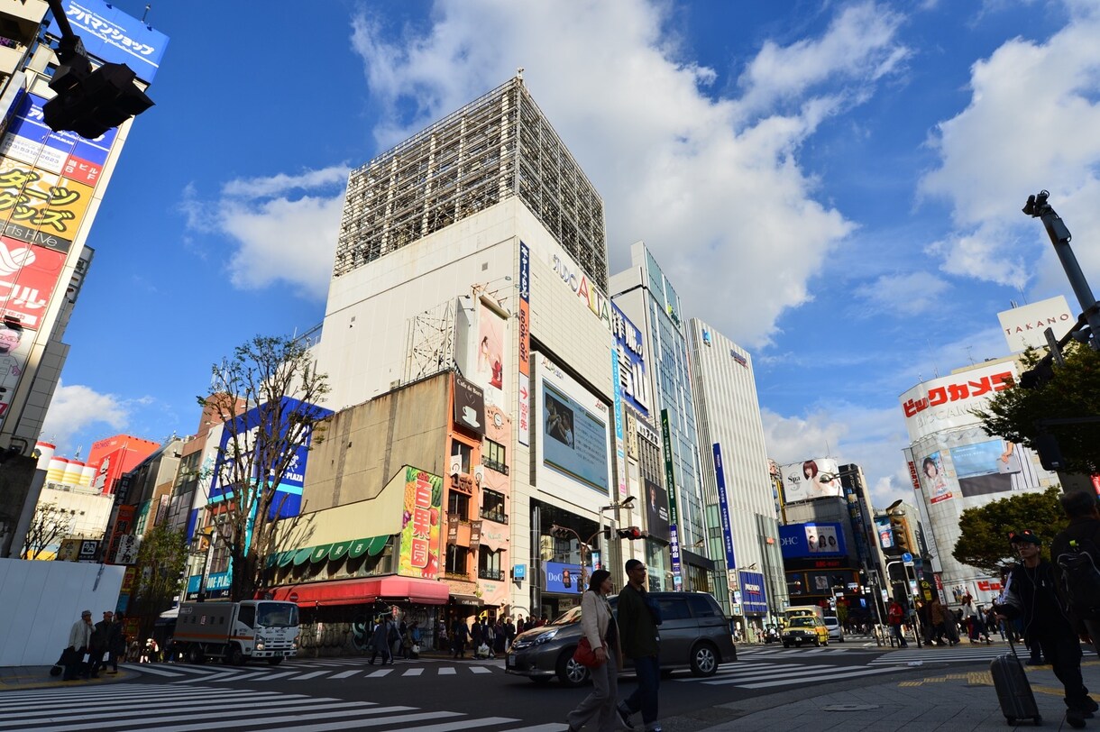 新宿の写真を撮りに行きます 新宿の風景や街並みをデジタル一眼レフで撮影しに行きます。 イメージ1