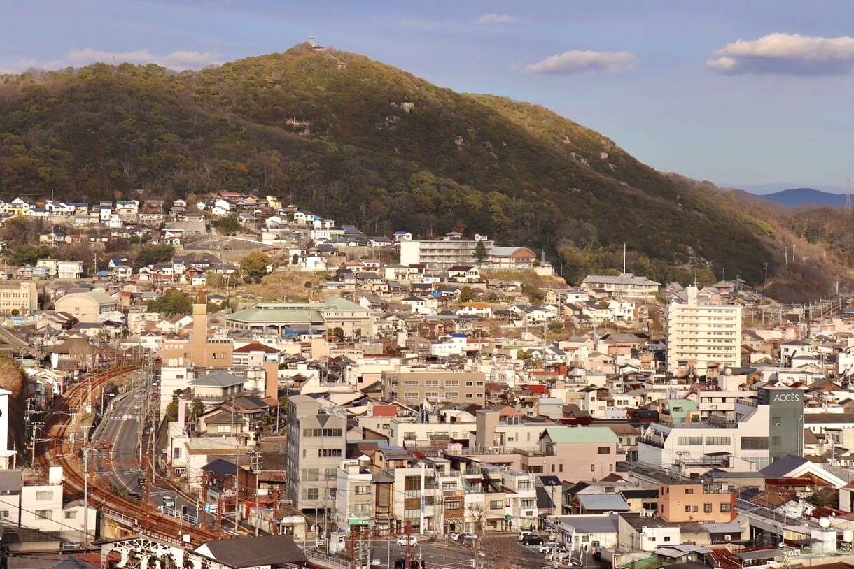 広島県の風景写真が欲しい方を募集してます 尾道市と宮島の写真です。編集して使ってもらっても構いません。 イメージ5