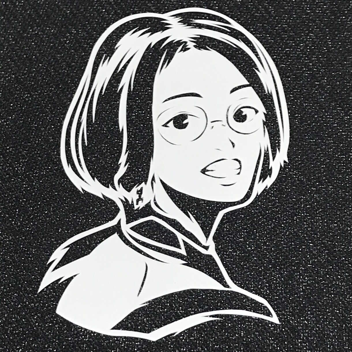 切り絵で似顔絵作成します アイコン用、友達、推しやペットの似顔絵を切り絵作成します。 イメージ6