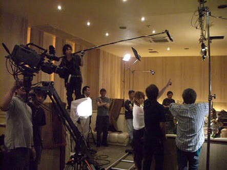 会社をのCMを1万円から制作します ボランティア感覚での破格の映像制作。安い値段で高いクオリティ イメージ1