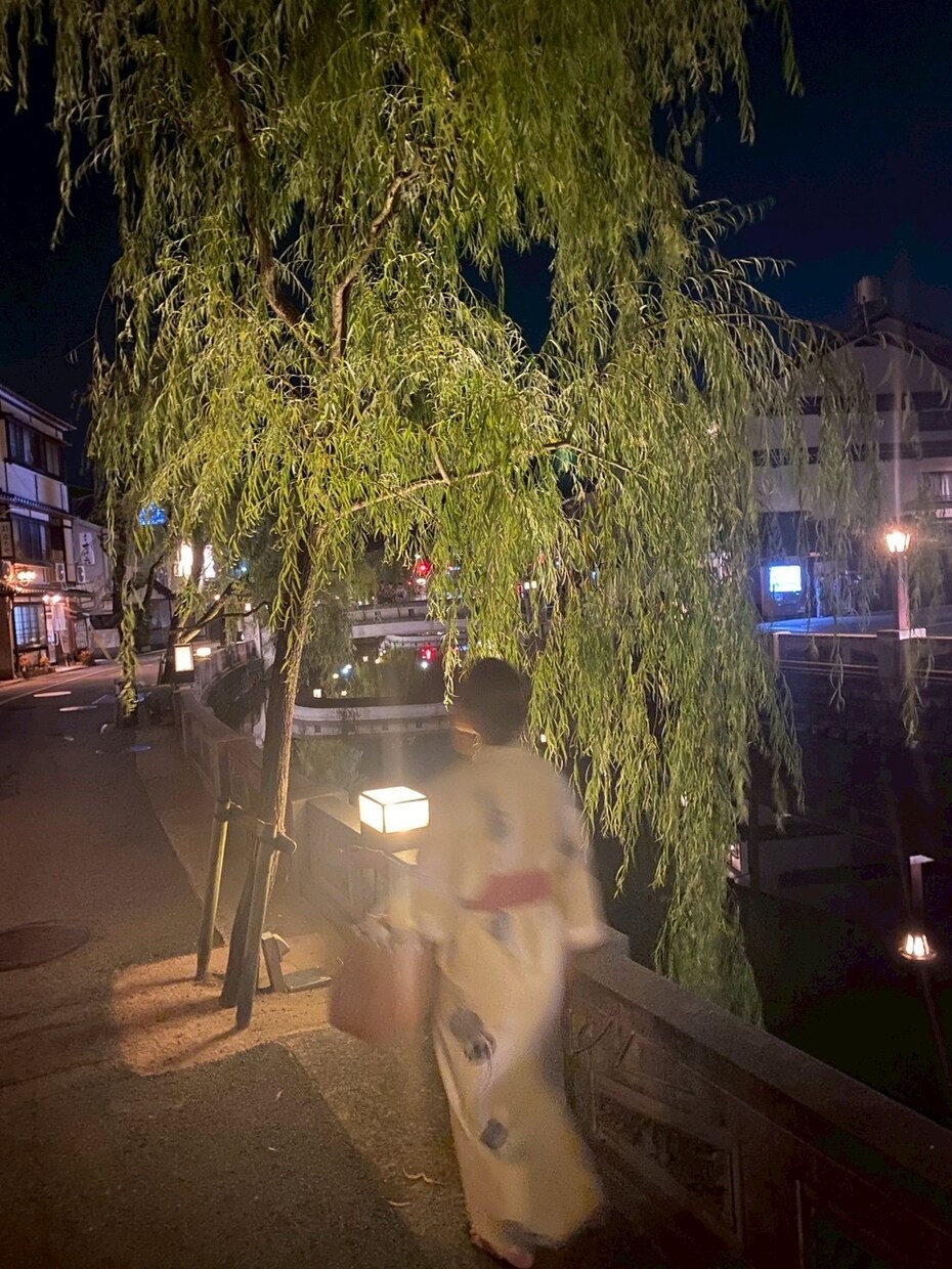 悩み/恋愛/愚痴/寝落ち/雑談、なんでも聞きます *知らない誰かだからこそ話せること、私と話してみませんか？* イメージ3