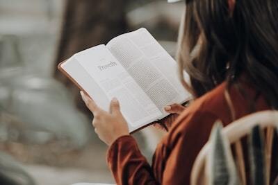 あなたの代わりに本を読み内容を要約してお届けします 忙しくて時間がない、読書に抵抗がある方、是非ご活用ください。 イメージ8