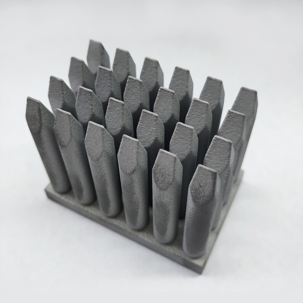金属3Dプリントで産業用部品・試作品を製作します 複雑形状・一体造形・軽量化設計に対応。データ確認後に見積もり イメージ10
