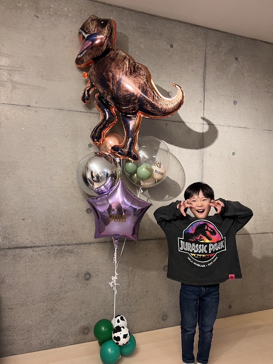 誕生日やイベント用にオリジナルバルーン作成します 簡単設置！完全オーダー制バルーン！名前もプリント可能です！ イメージ3
