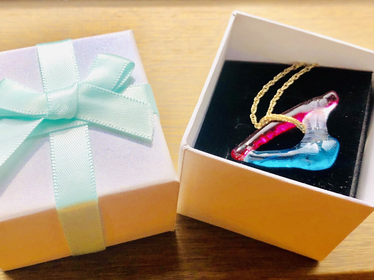 貴方だけの世界に一つのガラスペンダントつくります お好きな色をお聞きして、オーダーで作ります イメージ4