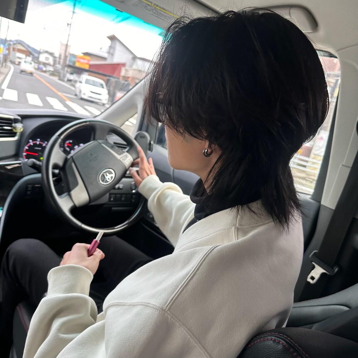 現役美容師が愚痴でも悩みでも話し相手にもなります 気軽な気持ちで申請してください！ イメージ1