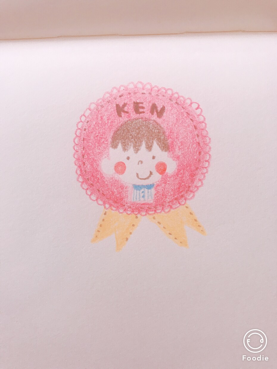 ロゼットの中にかわいいほのぼの似顔絵を描きます アイコンにも!お子様の名前マークにも!色々使ってね イメージ6