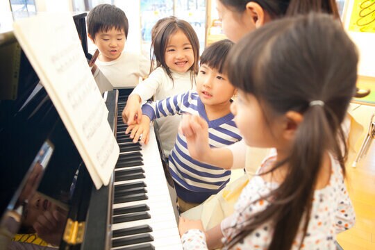 誰でも！オンラインで楽しく本格ピアノレッスンします ⭐︎公立芸術大学を主席卒業したピアニストがあなたをサポート！ イメージ3