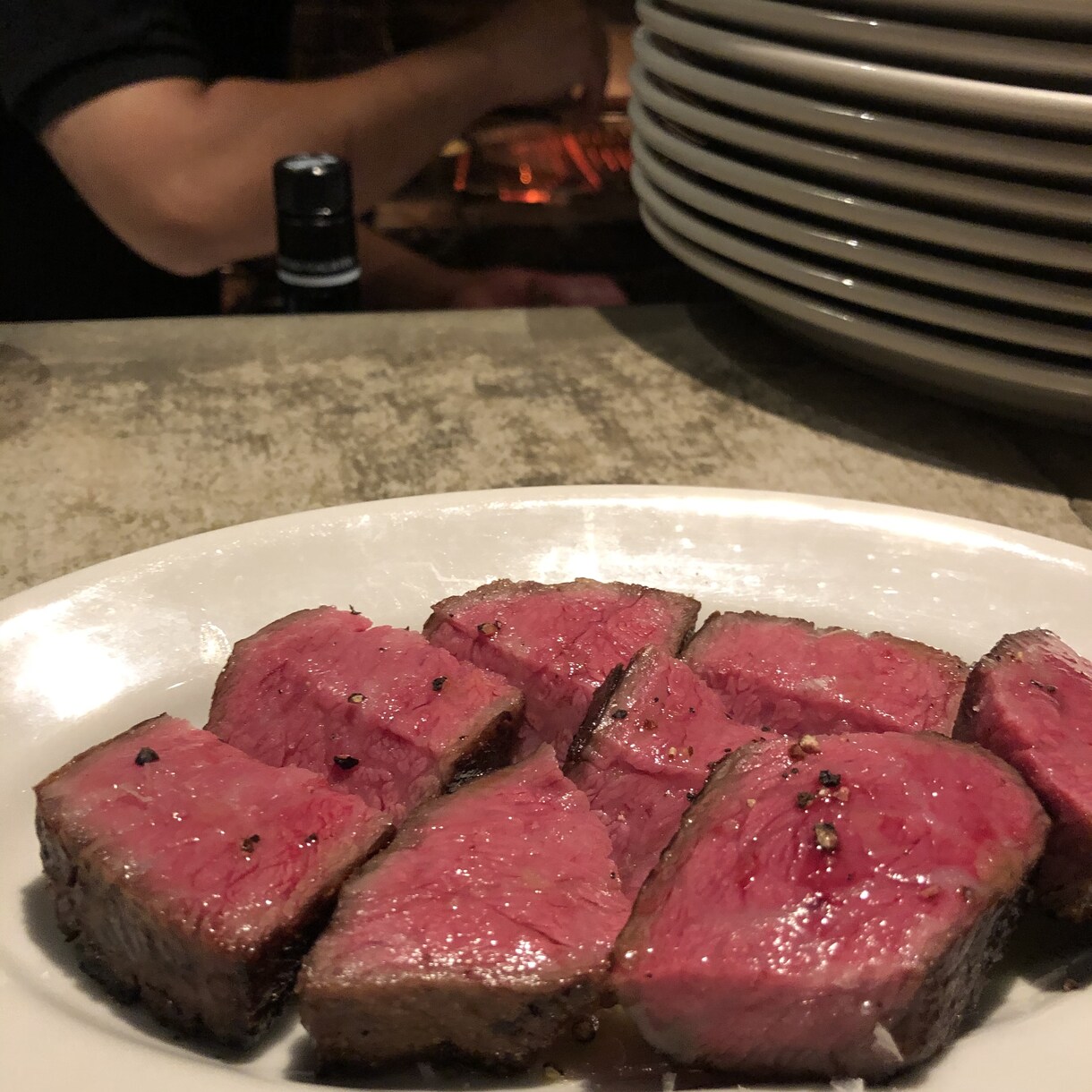 アラサー現役秘書が選ぶオススメ飲食店をご紹介します お店選びが苦手、お店選びを失敗したくない方は特にお任せあれ♪ イメージ7