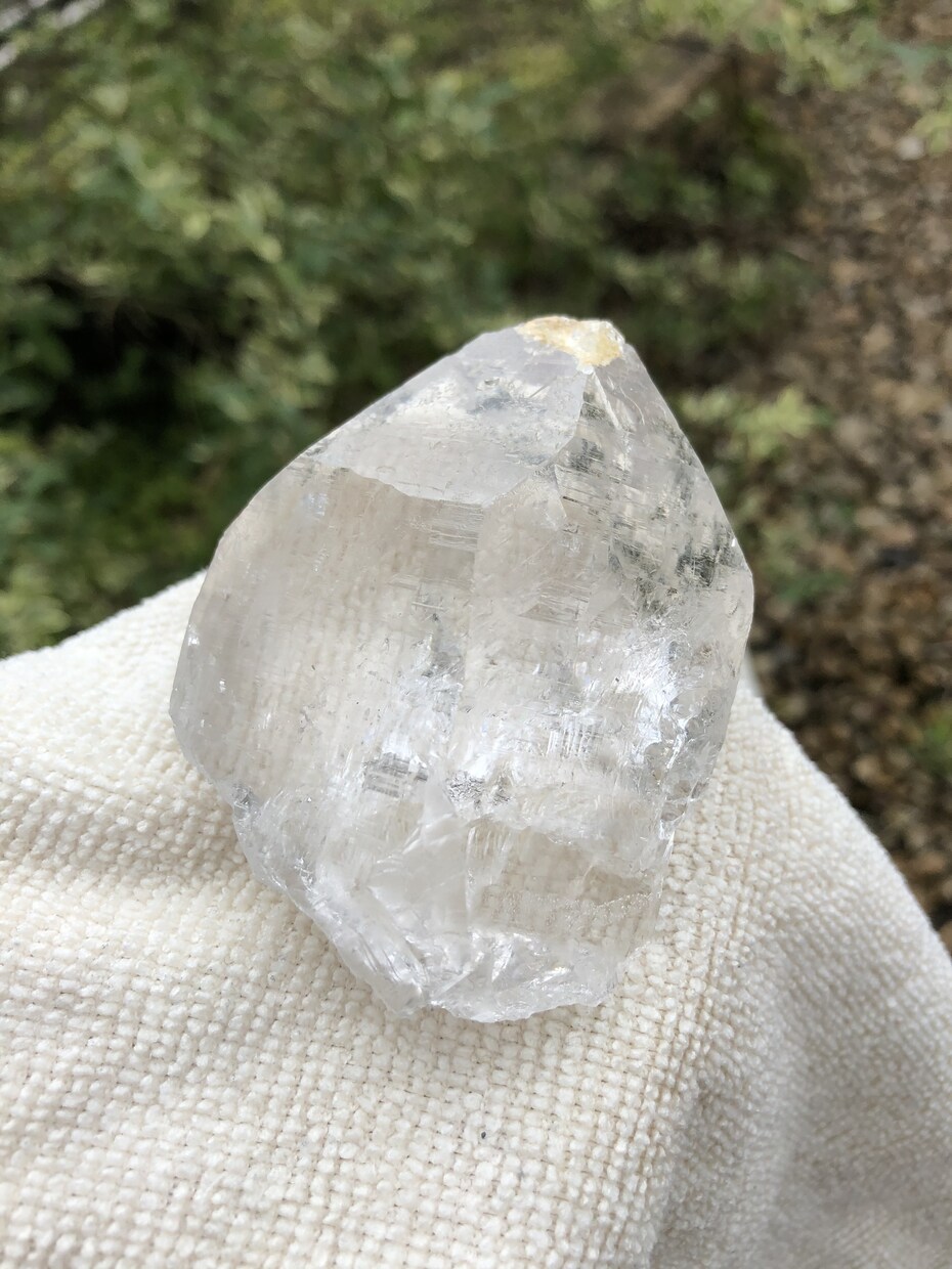 パワーストーンを見て感じたことをお伝えます 石を見るのが大好き！石の雰囲気や感じたことをお客様にお届け✨ イメージ2