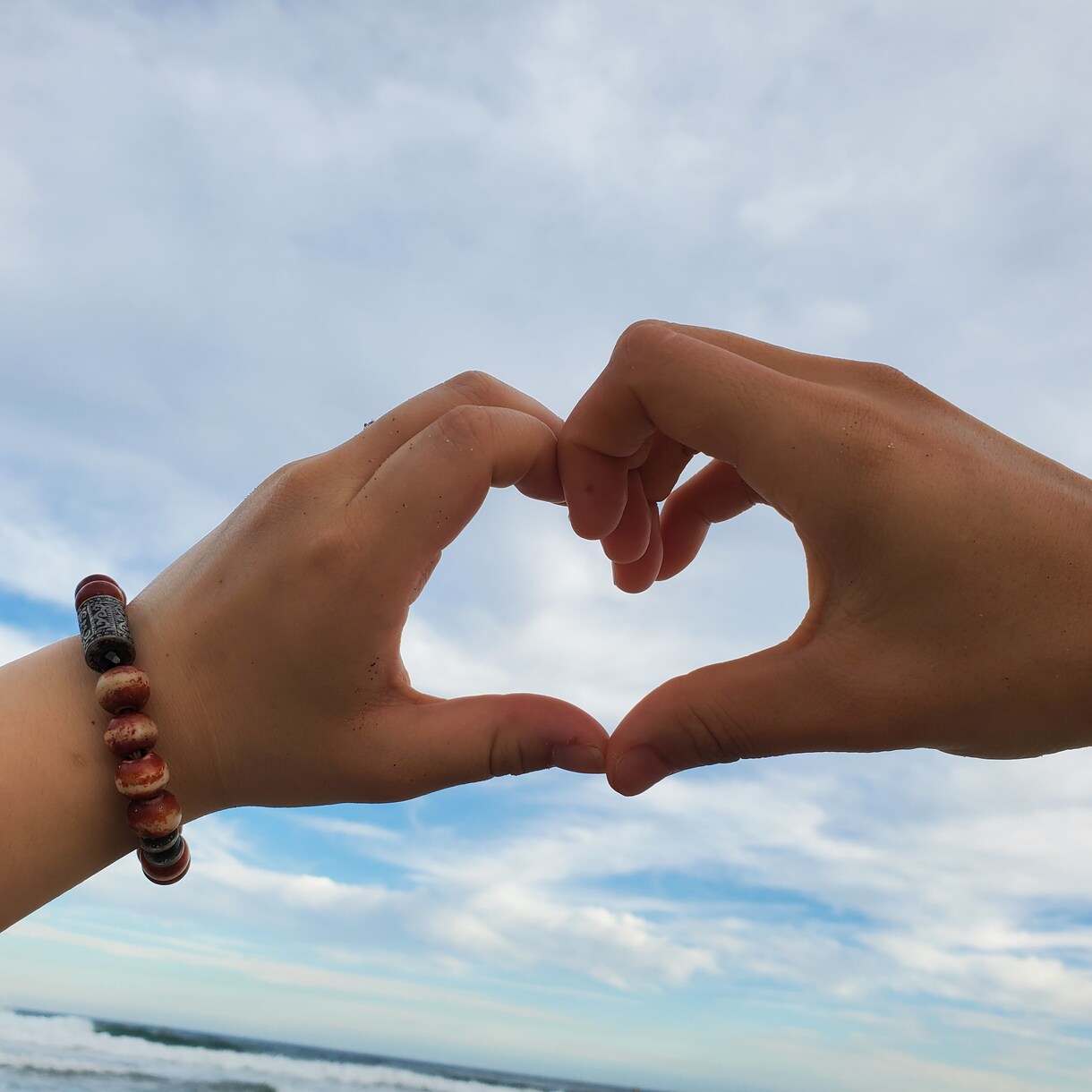 恋愛相談などの人間関係の相談や悩みにのります マッチングアプリなどの人間関係は私にお任せ！！ イメージ1